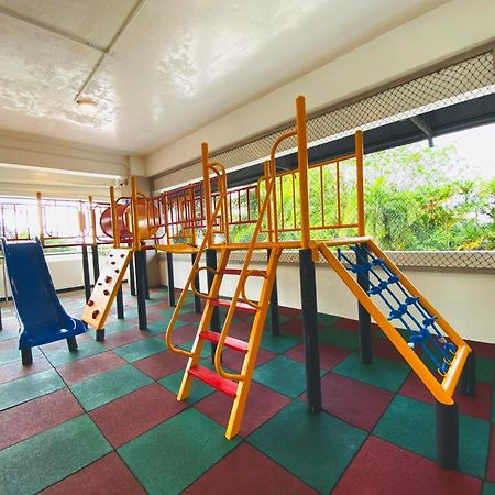 Ap Premier Batam Hotel Nagoya Kültér fotó