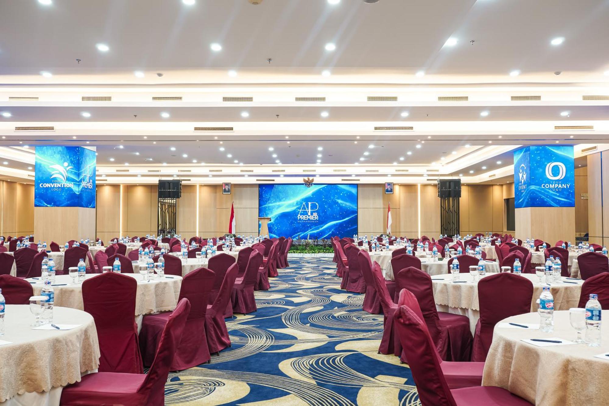 Ap Premier Batam Hotel Nagoya Kültér fotó